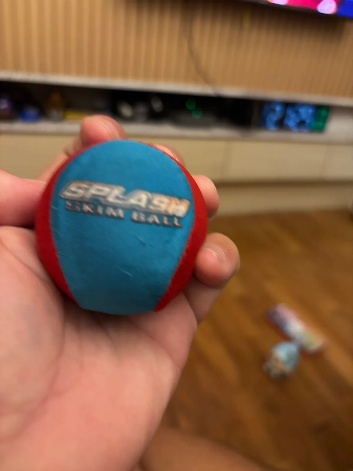Skim ball